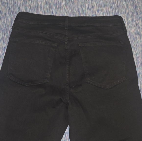 Old Navy High Rise Super Skinny Jeans - Picture 6 of 8